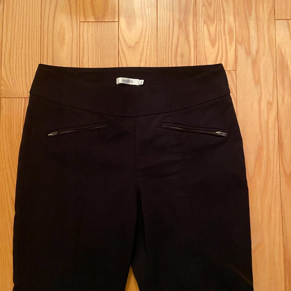 Ricki's Microtwill Slim Leg Black Pants Size 10 - Picture 5 of 11